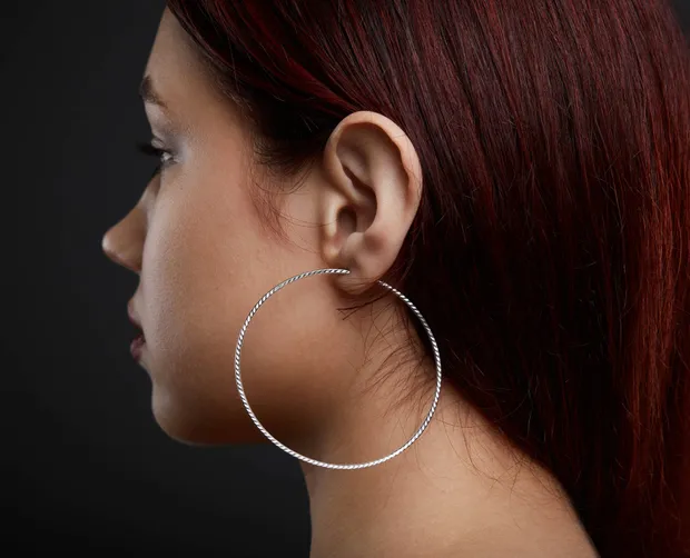 Срібні сережки конго з насічкою 20108А