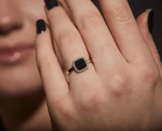 Срібна каблучка Барбара 1129.10К