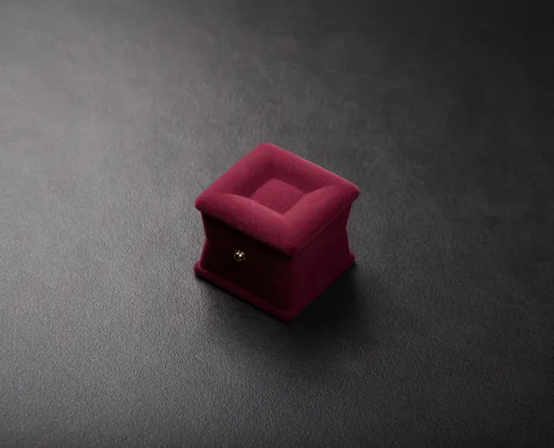 Скринька фуксія П103