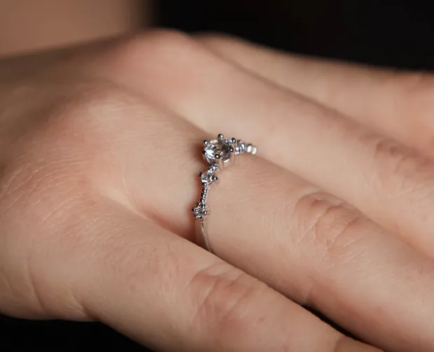 Срібна каблучка Леді 8114Р