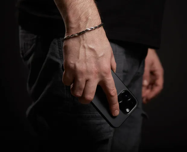 Срібний браслет литий CLO203