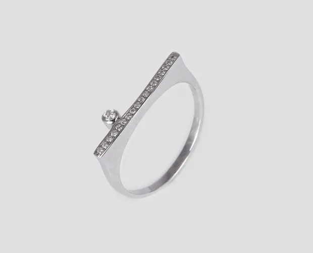 Срібна каблучка з вставкою Ангеліна 1024К