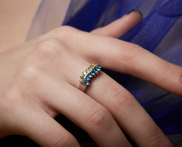 Срібна каблучка Прапор України 11135