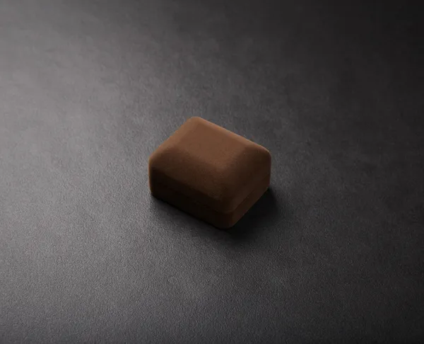 Футляр під каблучку П135